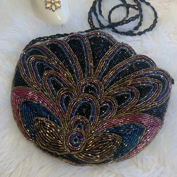 Vintage design black beaded crossbody ladies bag LNWOT +++ - Picture 2 of 9